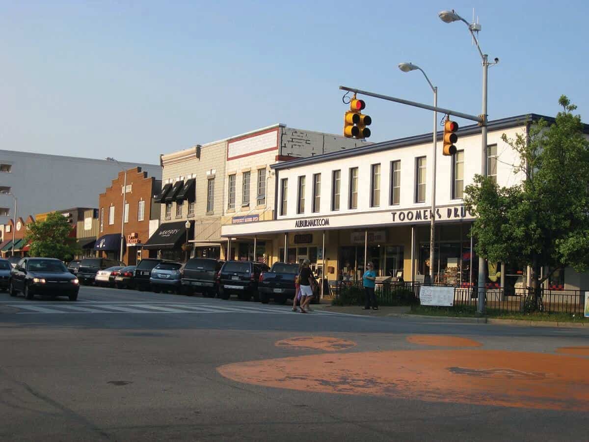Auburn, Alabama Auburn, AL