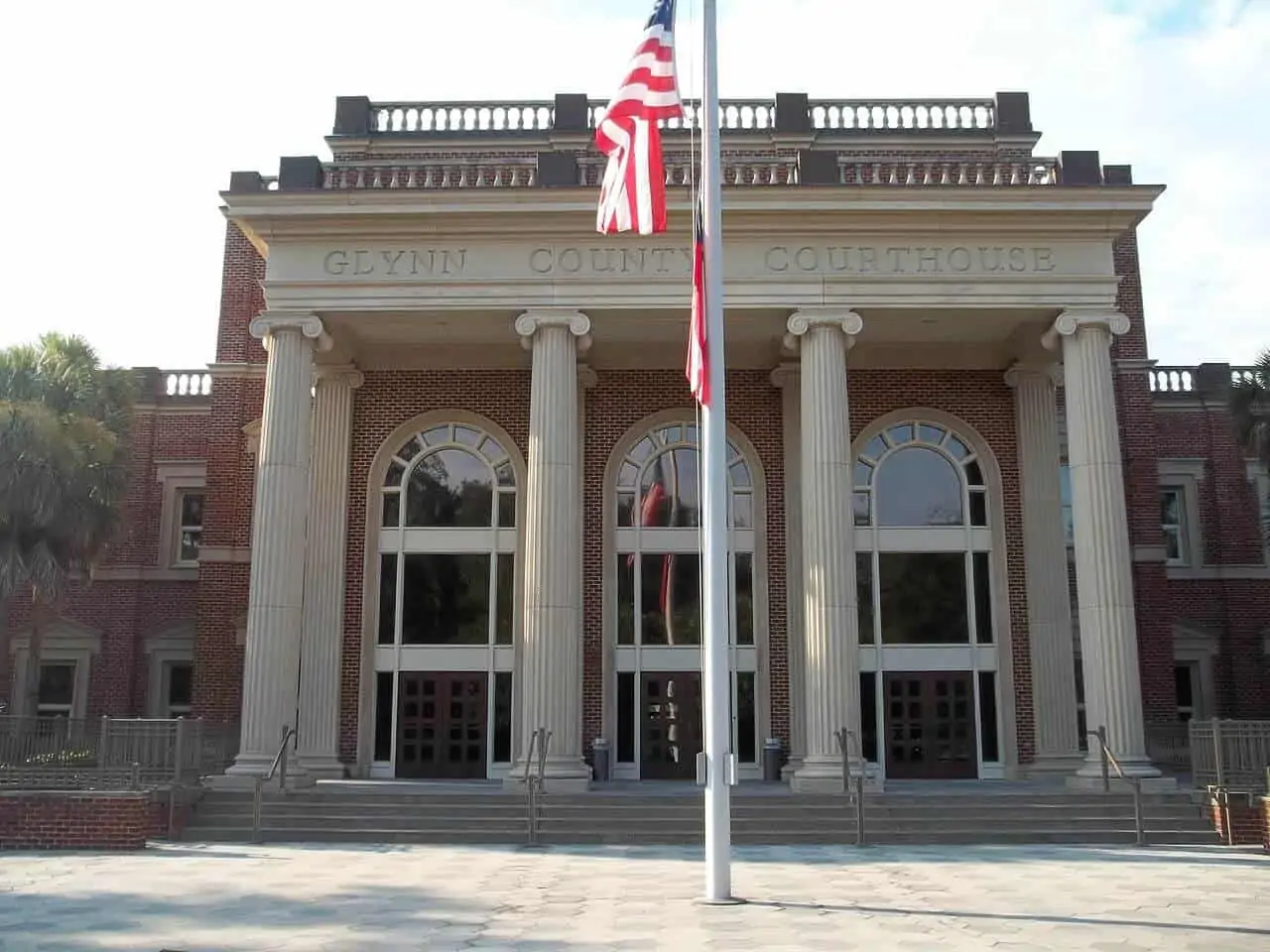 1280px-GA_Brunswick_Old_Town_HD_new_courthouse02 Brunswick, Ga